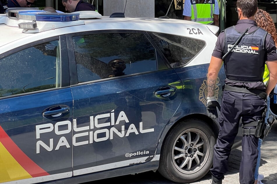 Deutsche auf Mallorca festgenommen: Putzte sie, statt ihrem sterbenden Mann zu helfen?