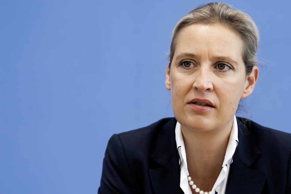 Positiv getestet: Die AfD-Vorsitzende Alice Weidel hat sich mit Corona infiziert!