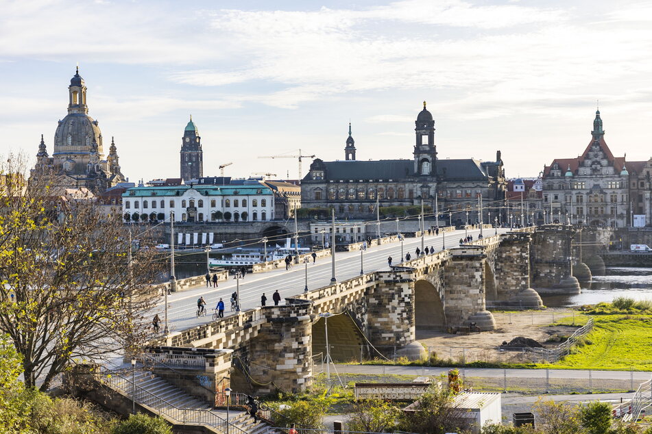Die Stadt hat Ideen gesammelt, wie die Augustusbrücke kulturell belebt werden könnte.
