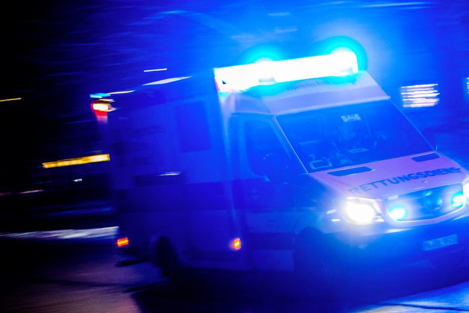 Ein 18-Jähriger wurde in der Oberpfalz durch einen Böller tödlich verletzt. (Symbolbild)