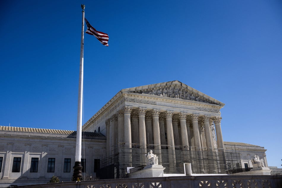 The US Supreme Court appeared poised on Tuesday to toss out a $10 billion lawsuit filed by Mexico accusing American gun manufacturers of fueling drug trafficking and violence.