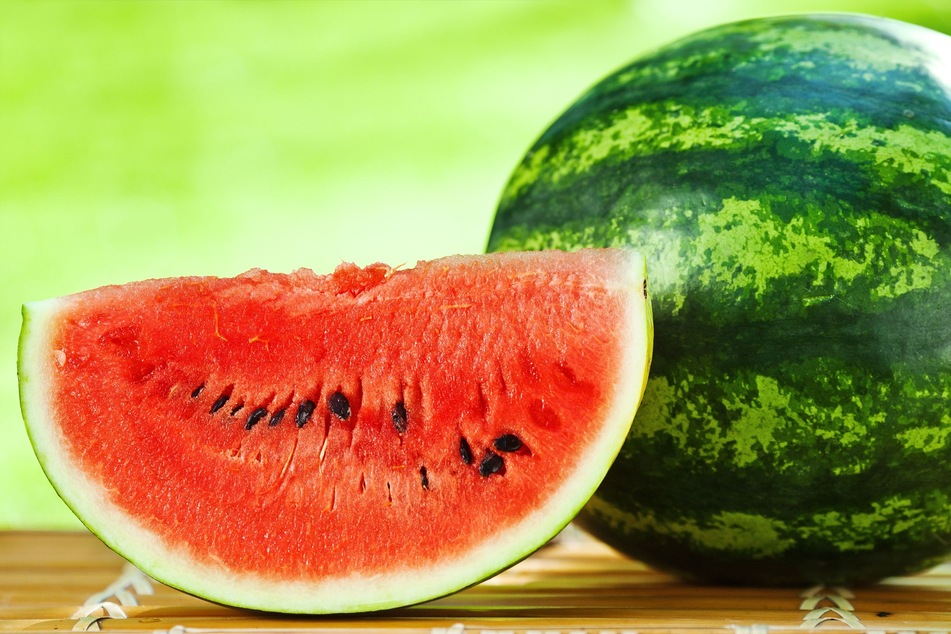 Wassermelone - eine Herausforderung für jeden Sparschäler.