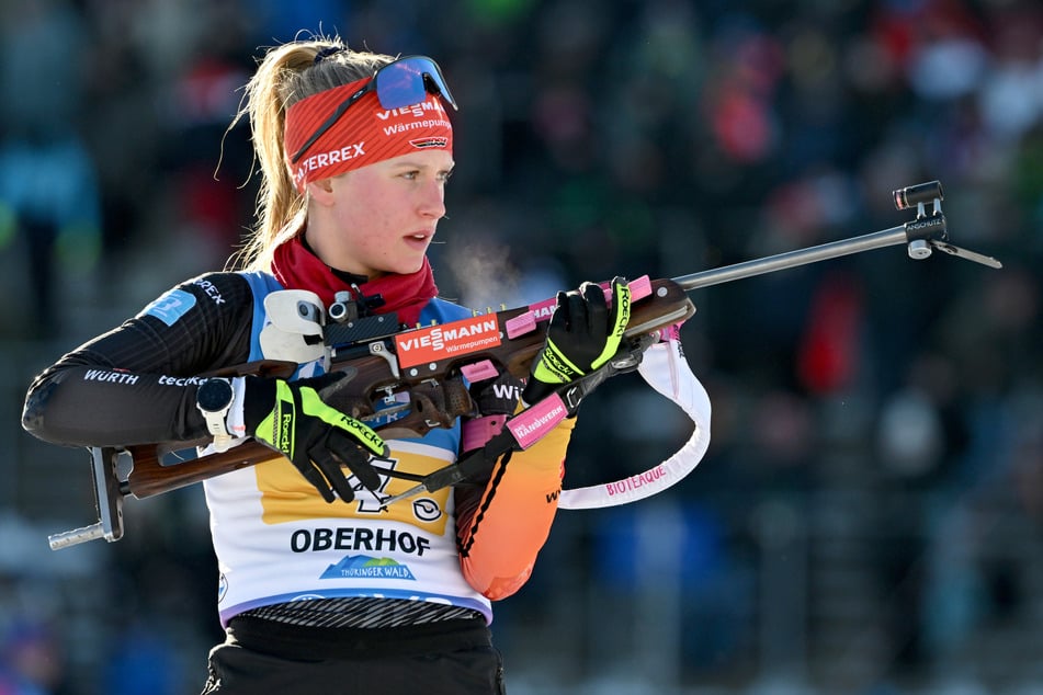 Julia Tannheimer (19) leistete sich zwei Strafrunden in Oberhof in der Mixed-Staffel zwei Strafrunden.