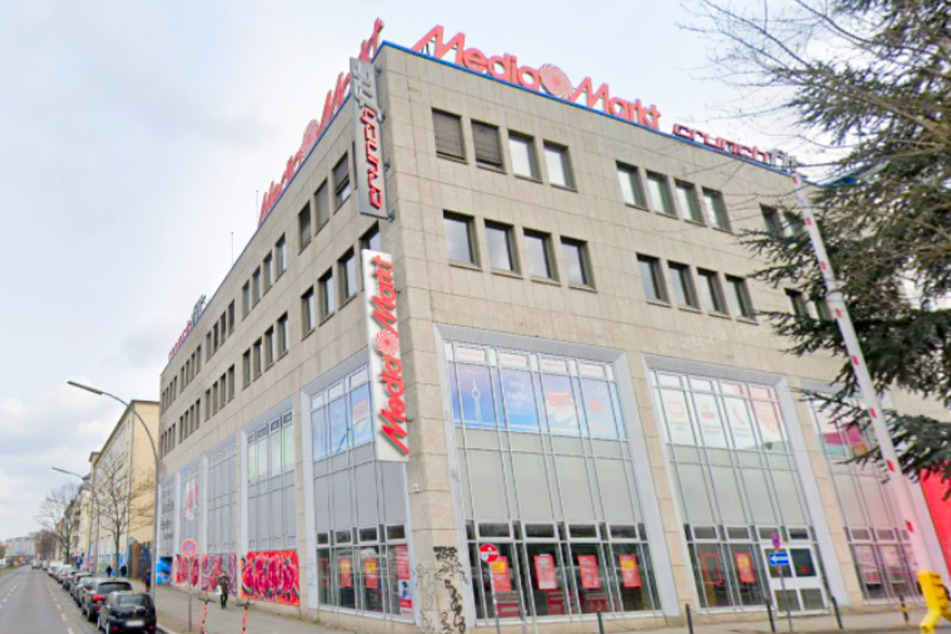 MediaMarkt Berlin-Wedding - Pankstraße 32-39.