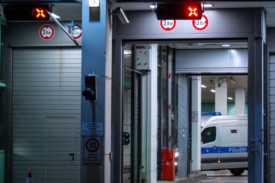 Zweieinhalb Jahre nach brutaler Attacke auf Rentner: Richter schickt 40-Jährigen in U-Haft