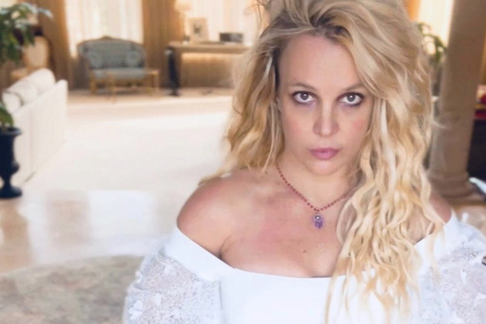 Britney Spears posted a scathing Instagram post where she appears to go off on Brown's comment and also slammed her parents.