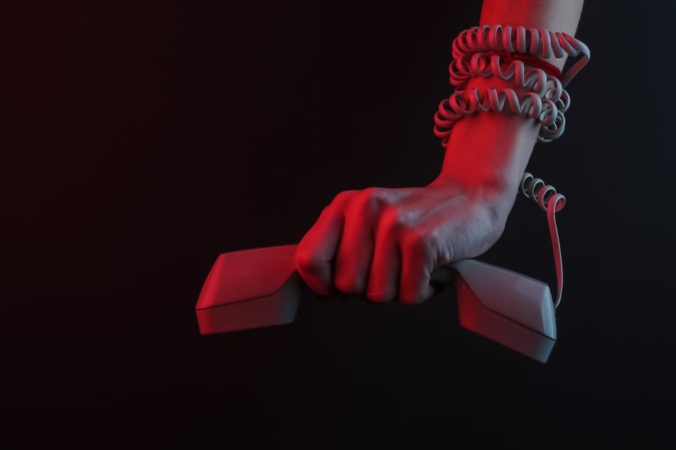 Stefan S. erzählte einem Bekannten am Telefon, dass er seine Partnerin Joyce P. (†36) ermordet hat. (Symbolfoto)