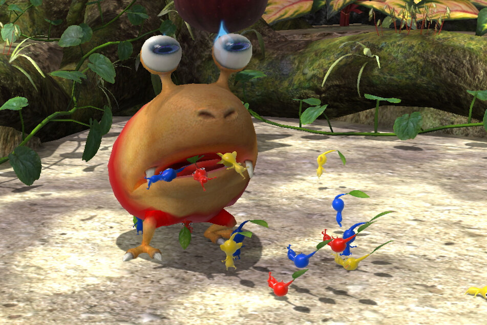 Allein hätte ein Pikmin gegen so einen gefrässigen Gegner keine Chance. Im Team sieht die Sache aber gänzlich anders aus.