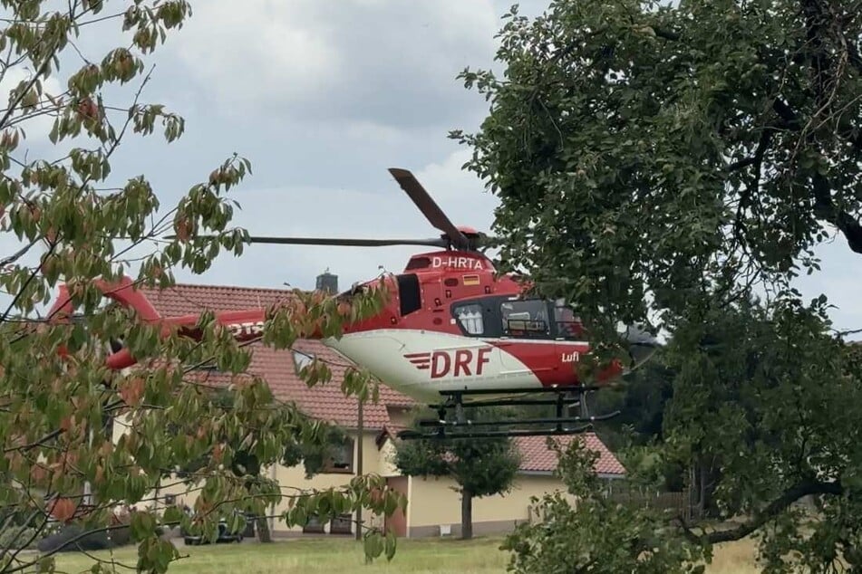 Ein Massenanfall von Verletzten wurde ausgelöst. Auch der Rettungshubschrauber Christoph 38 rückte aus.
