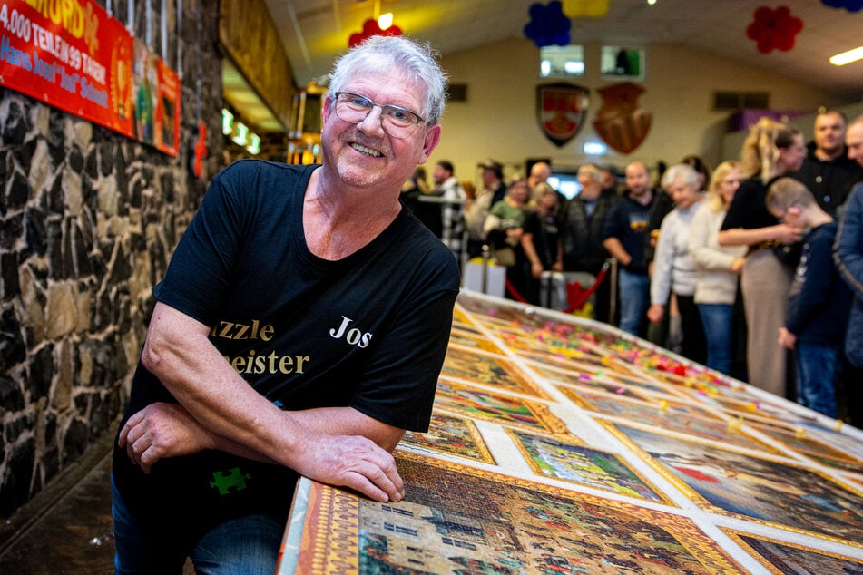 Deutscher stellt Weltrekord mit Mega-Puzzle auf!