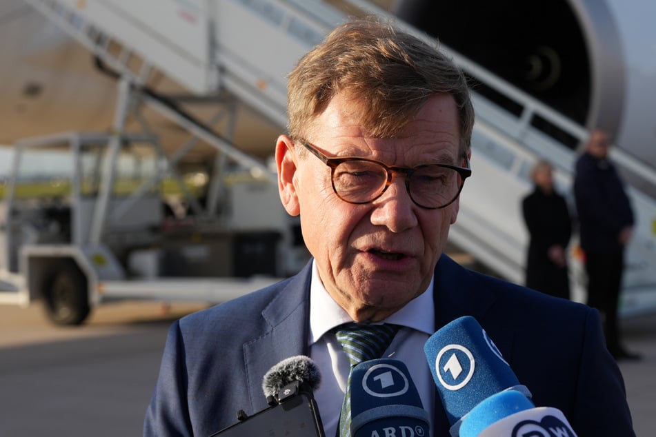 Außenminister Johann Wadephul (62, CDU) will mit Deutschland seinen Teil zum Gaza-Friedensplan beitragen.