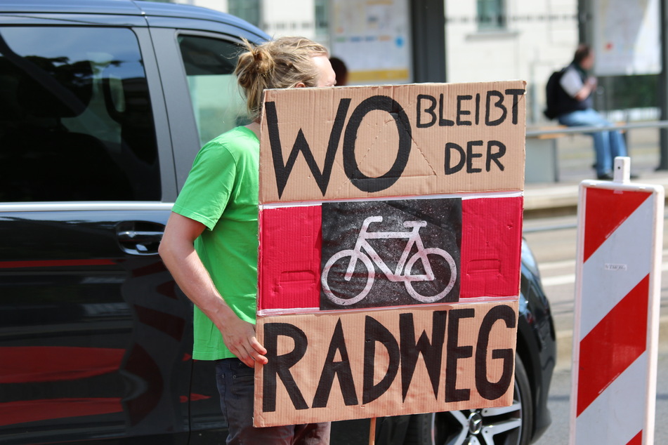 Immer wieder fordern die Leipziger Vereine neue Fahrradwege an gefährlichen Verkehrspunkten - bisher vergeblich.