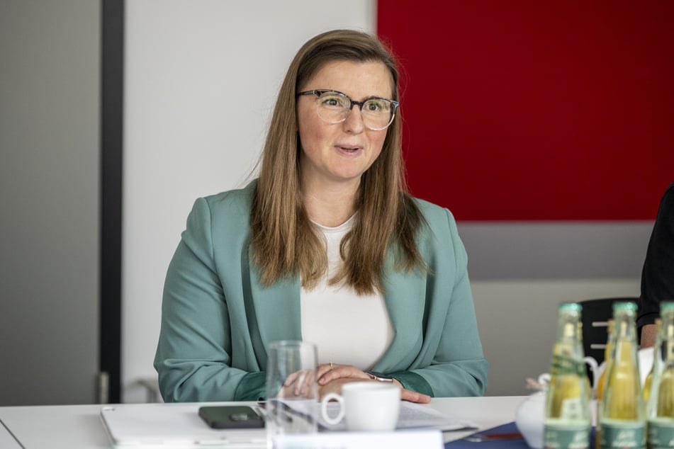 Bürgermeisterin Silvia Queck (38, parteilos) will das Alkoholverbot verlängern und weitere Maßnahmen für mehr Ordnung prüfen.