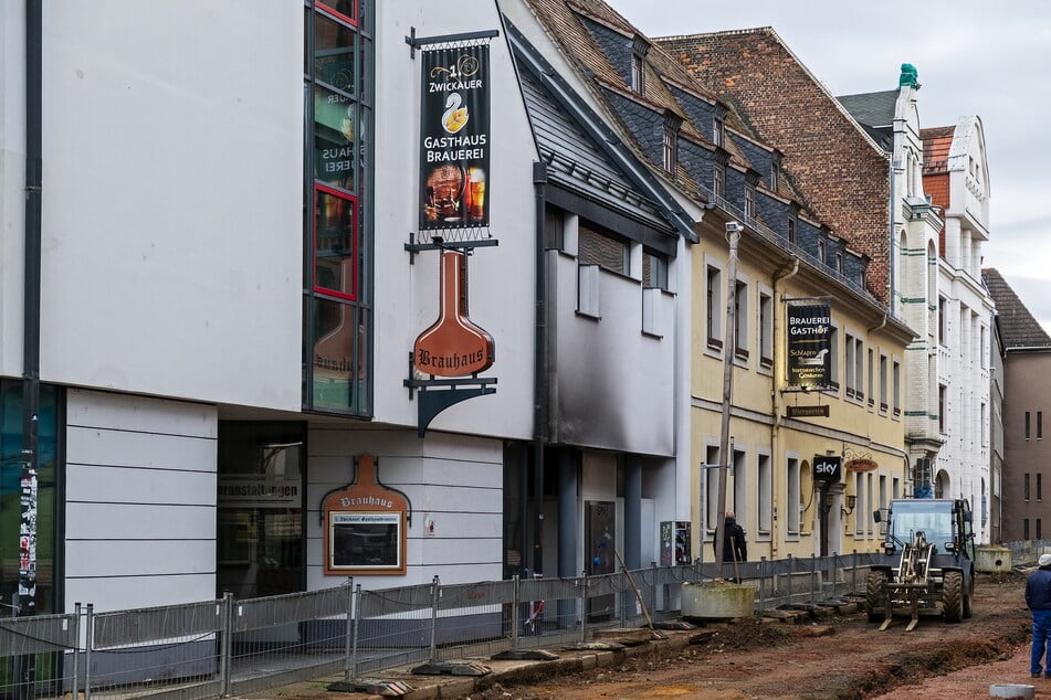 Öffnet auf der Zwickauer Peter-Breuer-Straße (derzeit Großbaustelle) schon bald wieder ein Brauhaus?