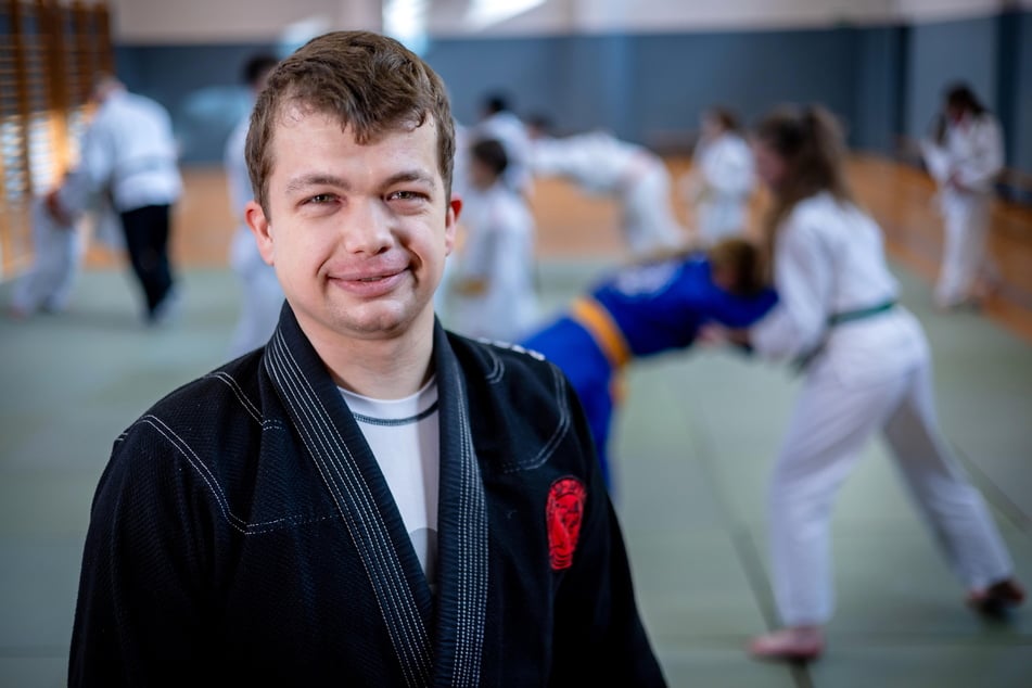 Trainer und Sportkoordinator Marcel Matthes (29).