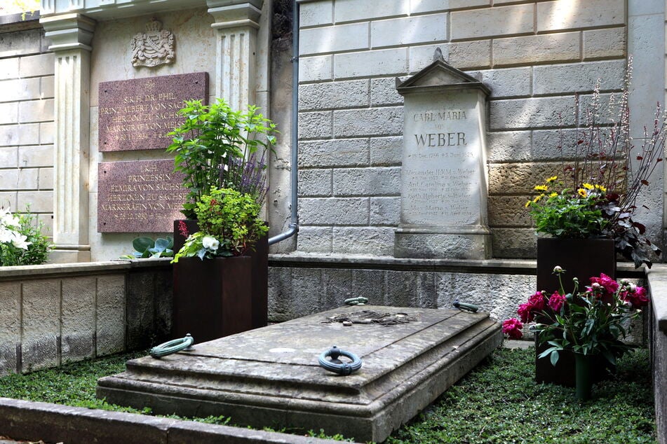 Auf dem Alten Katholischen Friedhof wurde Carl Maria von Weber 1844 ein zweites Mal bestattet.