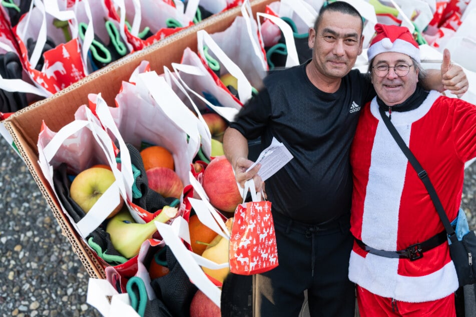 Viele sitzen bis Montag fest: Weihnachten für Trucker