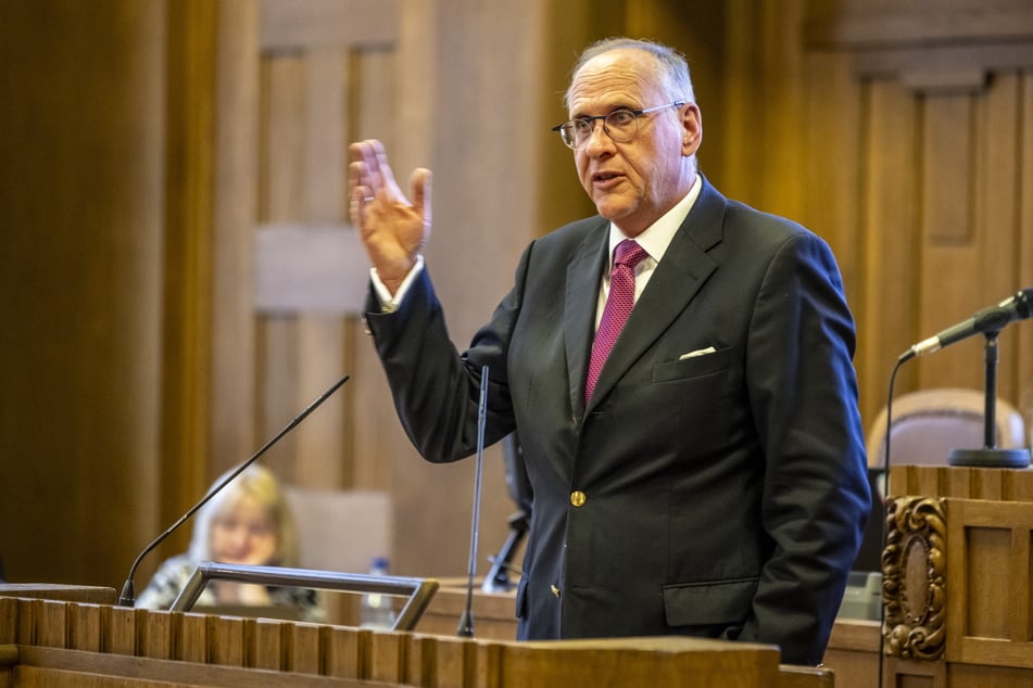 Volker Dringenberg (54, AfD) kritisiert die Stadtverwaltung.