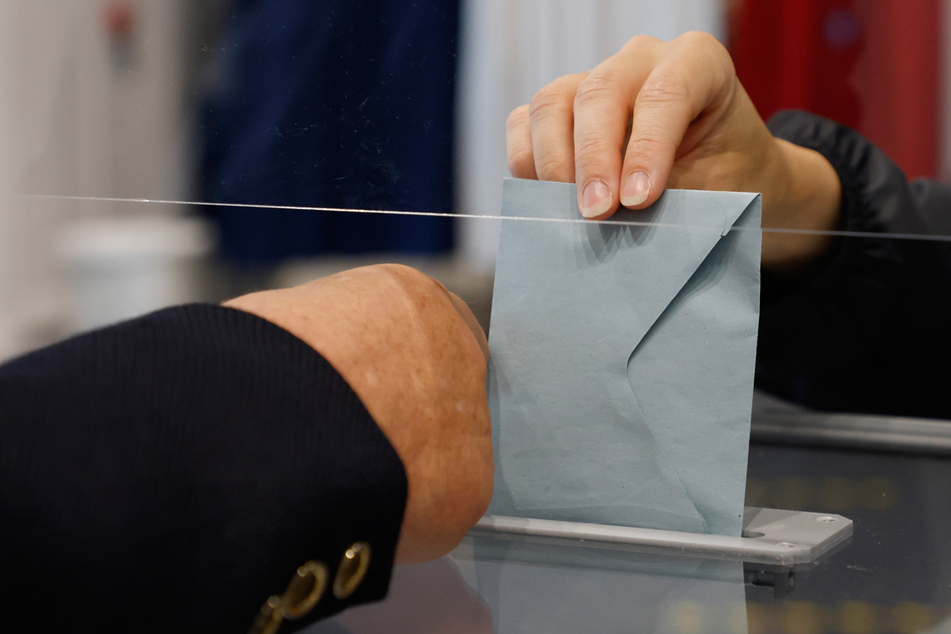 Bei der kommenden Bundestagswahl wollen insgesamt 29 Parteien in Bayern auf dem Wahlzettel landen. (Symbolbild)