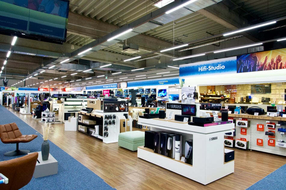 Euronics XXL Böseleger warten zum VIP-Shopping an allen Standorten starke Rabatte auf Technik-Highlights.