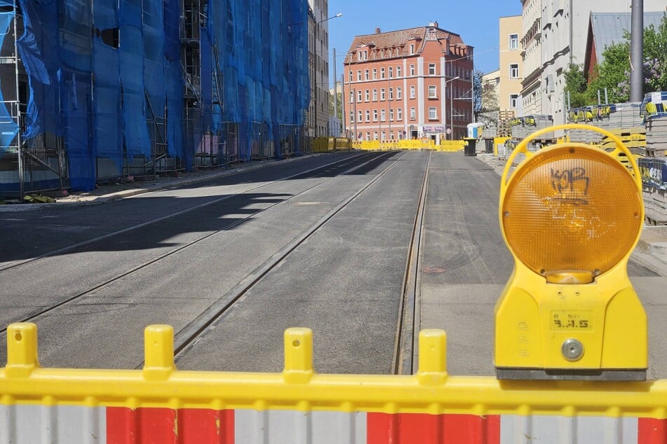 Schon seit zwei Jahren wird im Bereich der Dieskaustraße gebaut. Genauso lange dauert es nun voraussichtlich noch einmal.