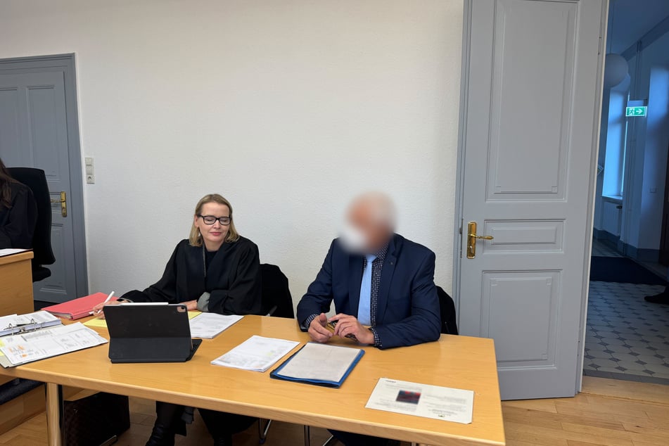 Der 64-jährige Notarzt erklärte einen Mann für tot, obwohl dieser zu dem Zeitpunkt noch lebte. Nun wurde er freigesprochen.