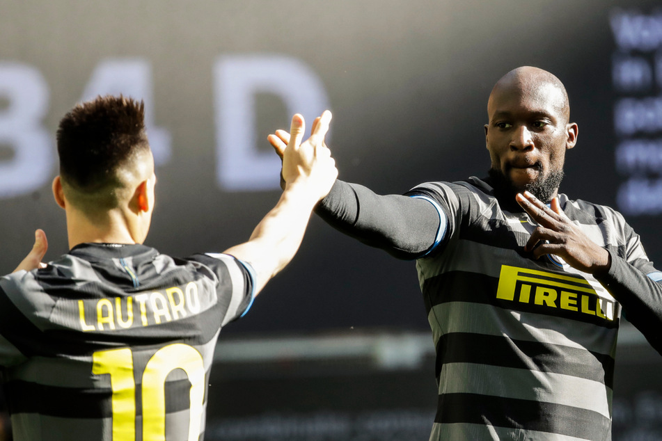 Romelu Lukaku (27, r.) bildet mit Lautaro Martinez (23) ein brandgefährliches Sturmduo.