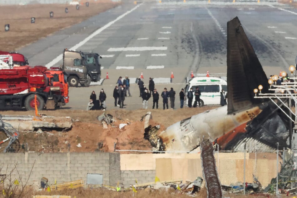 South Korean investigators probing a Jeju Air crash which killed 179 people in the worst aviation disaster on its soil said Wednesday they will send one of the retrieved black boxes to the US for analysis.