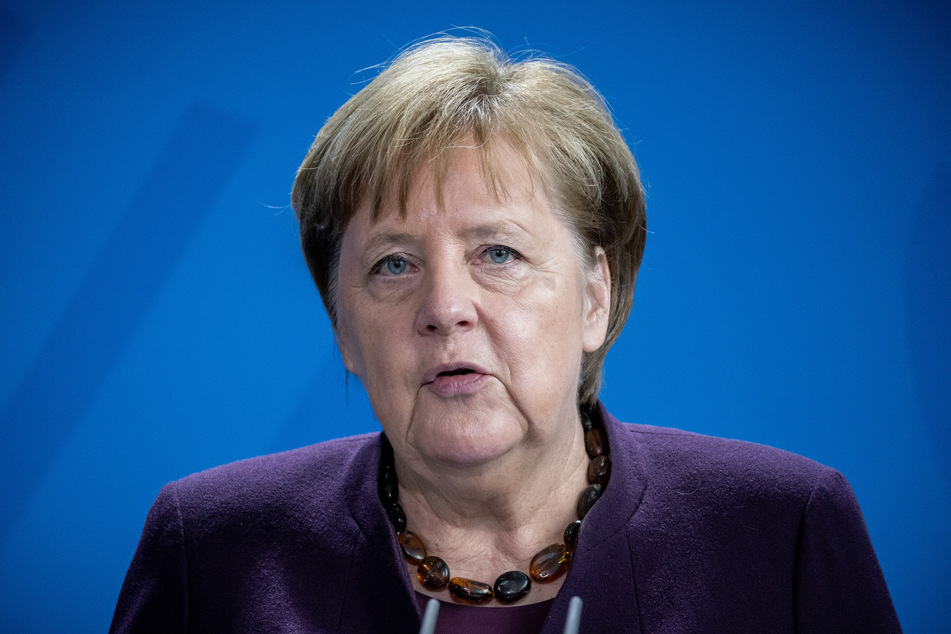 Bundeskanzlerin Angela Merkel äußerte sich am Montag während einer Pressekonferenz im Bundeskanzleramt zu den Maßnahmen der Bundesregierung.