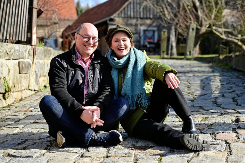 Dirk Ebersbach (60) und Josephine Hoppe (60) sind auf der Bühne ein eingespieltes Paar.