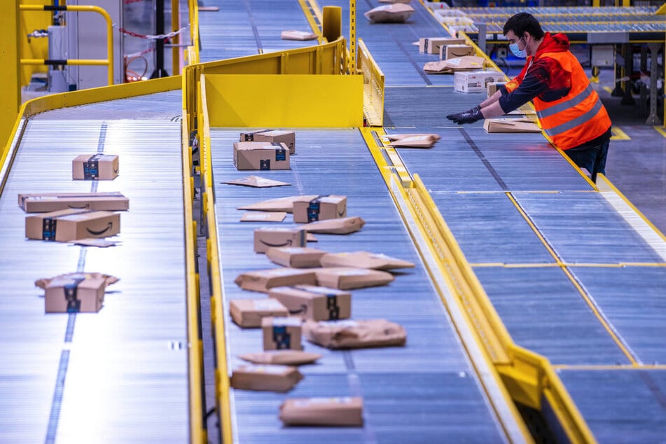 Amazon hat angekündigt, dass zwei neue Verteilzentren in Brandenburg in Betrieb gehen sollen. (Archivfoto)