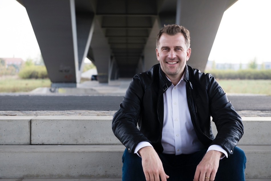 Moderator René Kindermann (45) freut sich auf seinen Einsatz fürs HOPE-gala-Team!