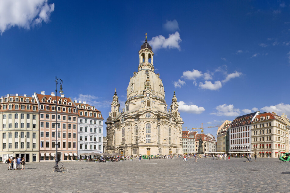 Der Neumarkt gilt mitsamt Frauenkirche heute als das Herz und die Seele der Dresdner Altstadt.