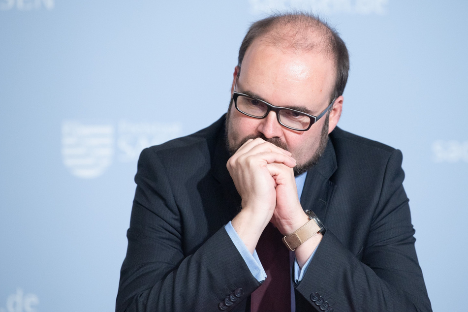 Sachsen stößt an personelle und räumliche Kapazitätsgrenzen, sagt Kultusminister Christian Piwarz (48, CDU).