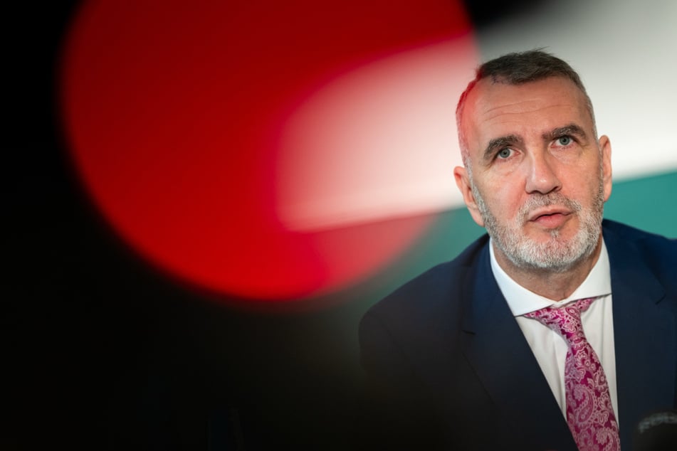 BSW in Thüringen unter Druck: Minister wehrt sich mit Martin-Luther-Zitat