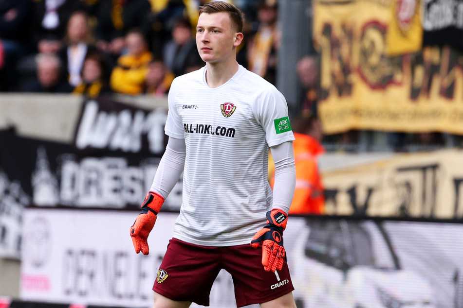 Ex-Dynamo Markus Schubert verpasste Vitesse Arnheims spektakuläres Remis bei Stade Rennes aufgrund seiner Rotsperre.