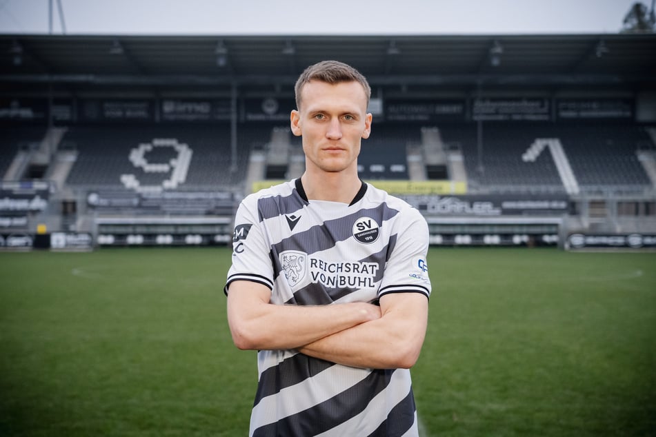 Viktor Granath (30) geht in der Rückrunde für den SV Sandhausen auf Torejagd.