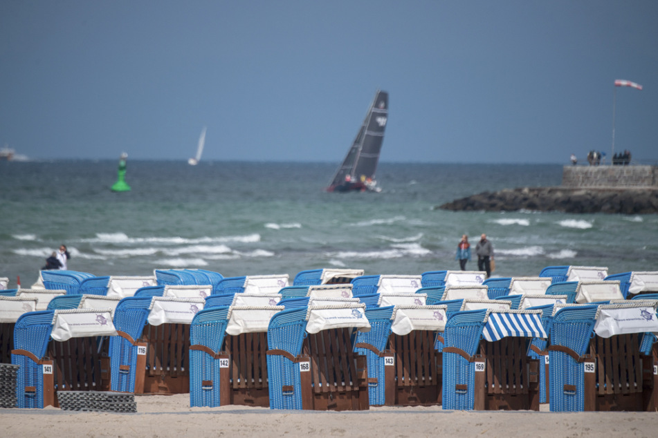 Sehnsuchtsort Ostsee-Strand: ab Freitag wieder für alle Urlauber aus Deutschland erreichbar.