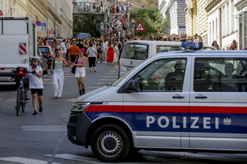 Im August 2024 sind aus Angst vor einem Terroranschlag Taylor-Swift-Konzerte in Wien abgesagt worden. Nun urteilt ein Berliner Gericht.