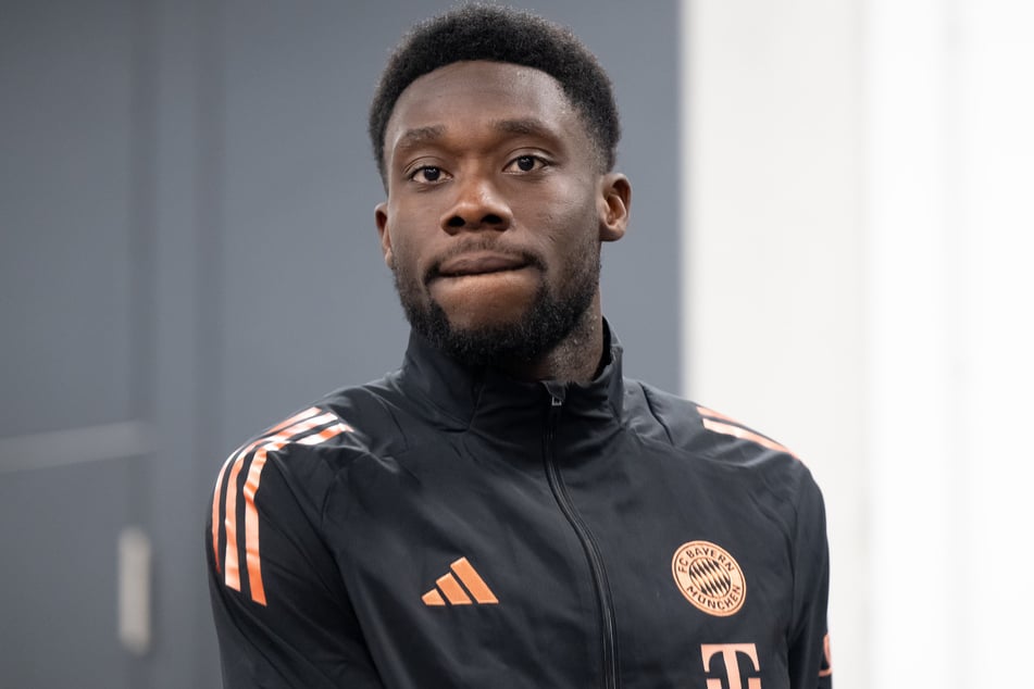 Alphonso Davies (24) wird dem FC Bayern noch lange fehlen.