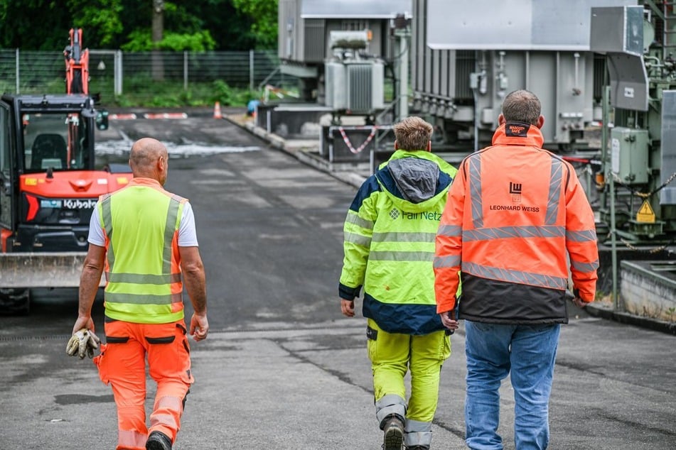 Nach dem großflächigen Stromausfall in Reutlingen laufen die Reparaturarbeiten auf Hochtouren.