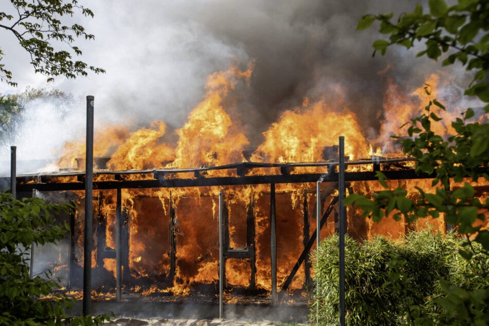 Das SOS Kinderdorf in Schorndorf steht in Flammen.