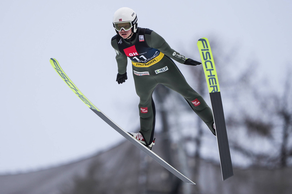 Im Frühjahr 2023 zählte Sondre Ringen (27) noch zum regelmäßigen Aufgebot der norwegischen Skispringer. Ein Jahr später konnte er das Bett kaum verlassen.