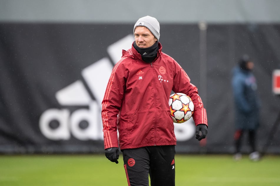 Trainer Julian Nagelsmann denkt nicht, dass die größeren Quarantäne-Gefahren für ungeimpfte Fußball-Profis beim FC Bayern zu einer Spaltung in seinem Team führen könnten.