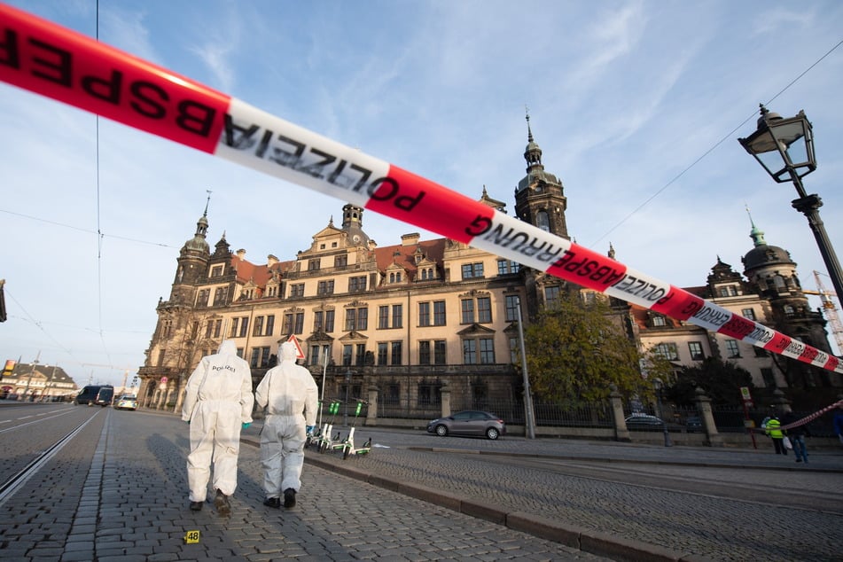 Zwei wegen des Juwelendiebstahls aus dem Historischen Grünen Gewölbe verurteilte Täter sind vorerst weiter auf freiem Fuß. (Archivbild)