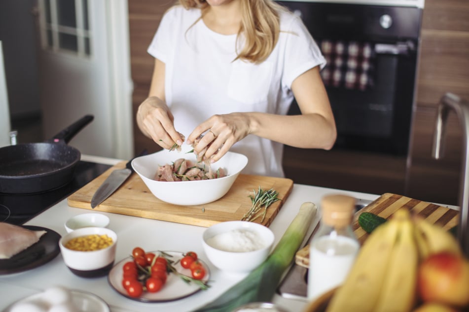 Wer auf Zucker verzichtet und gesund kocht, wird mit positiven Effekten belohnt.