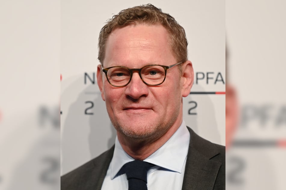 Eintracht-Vorstand Philipp Reschke (53) schilderte die Geschehnisse etwas anders als die Reporter vor Ort.