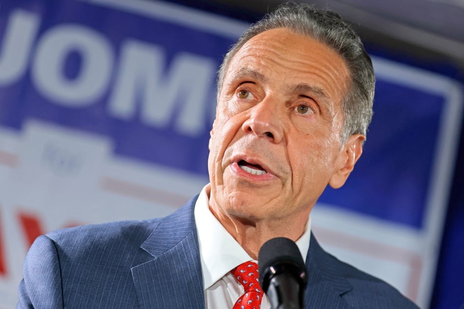 Sources close to Andrew Cuomo's campaign claim the former governor will be staying in New York City's race for mayor as an Independent candidate.