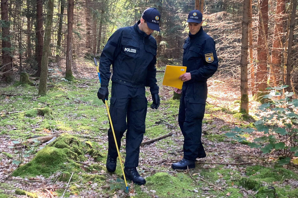 Vermisste Frau aus Unterhaching: Polizei durchsucht Perlacher Forst bei München