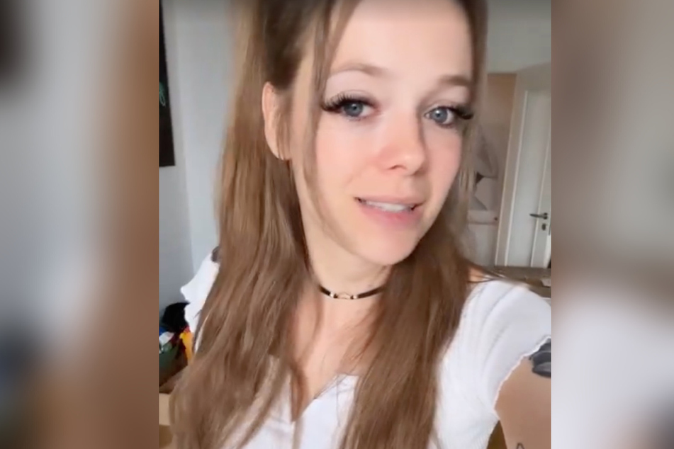 Auch in ihren Instagram-Storys zeigte Anne Wünsche (32) ihren neuen Haarschnitt.